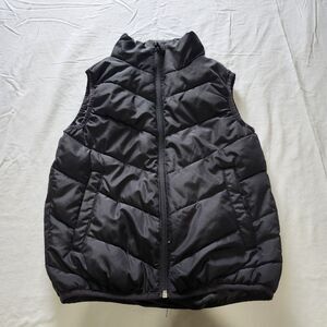 Xersion Kids Black Puffer Vest Zip Front Sleeveless Outerwear Size 6/7